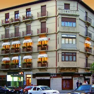 2* Gasthuis Navarra